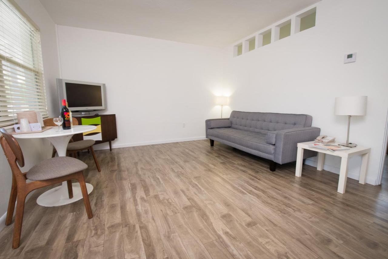 Regency Inn & Suites סרסוטה מראה חיצוני תמונה